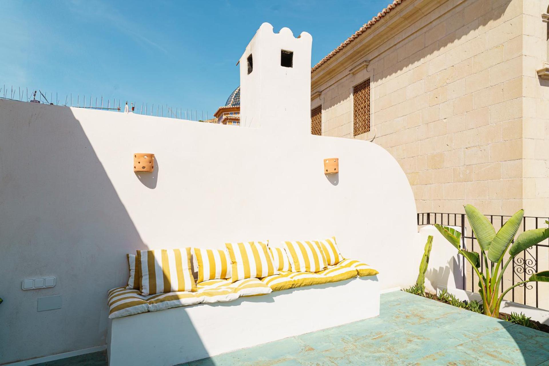 Refined And Practical Studio In Historic Center Of Alicante Luaran gambar